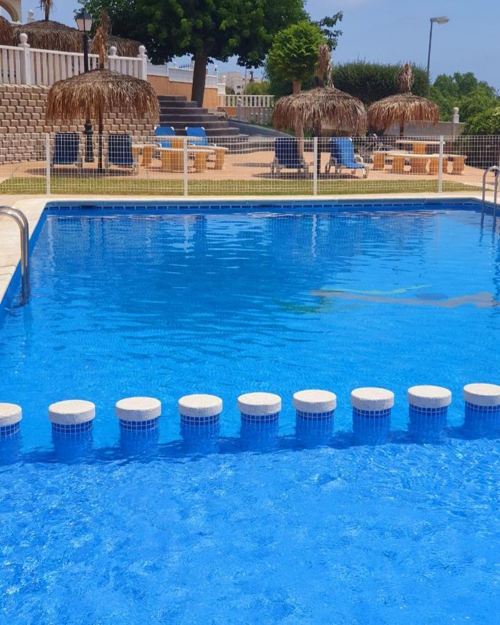 Carlos: Self Check-in Retreat With Pool In Cabo Roig Dehesa de Campoamor (Orihuela Costa)