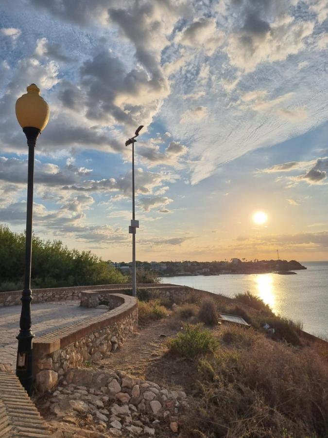 Apartment Carlos: Self Check-in Retreat With Pool In Cabo Roig Dehesa de Campoamor (Orihuela Costa)