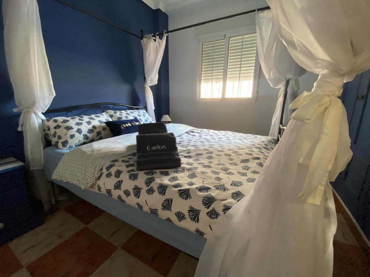 Carlos: Self Check-in Retreat With Pool In Cabo Roig Apartment *