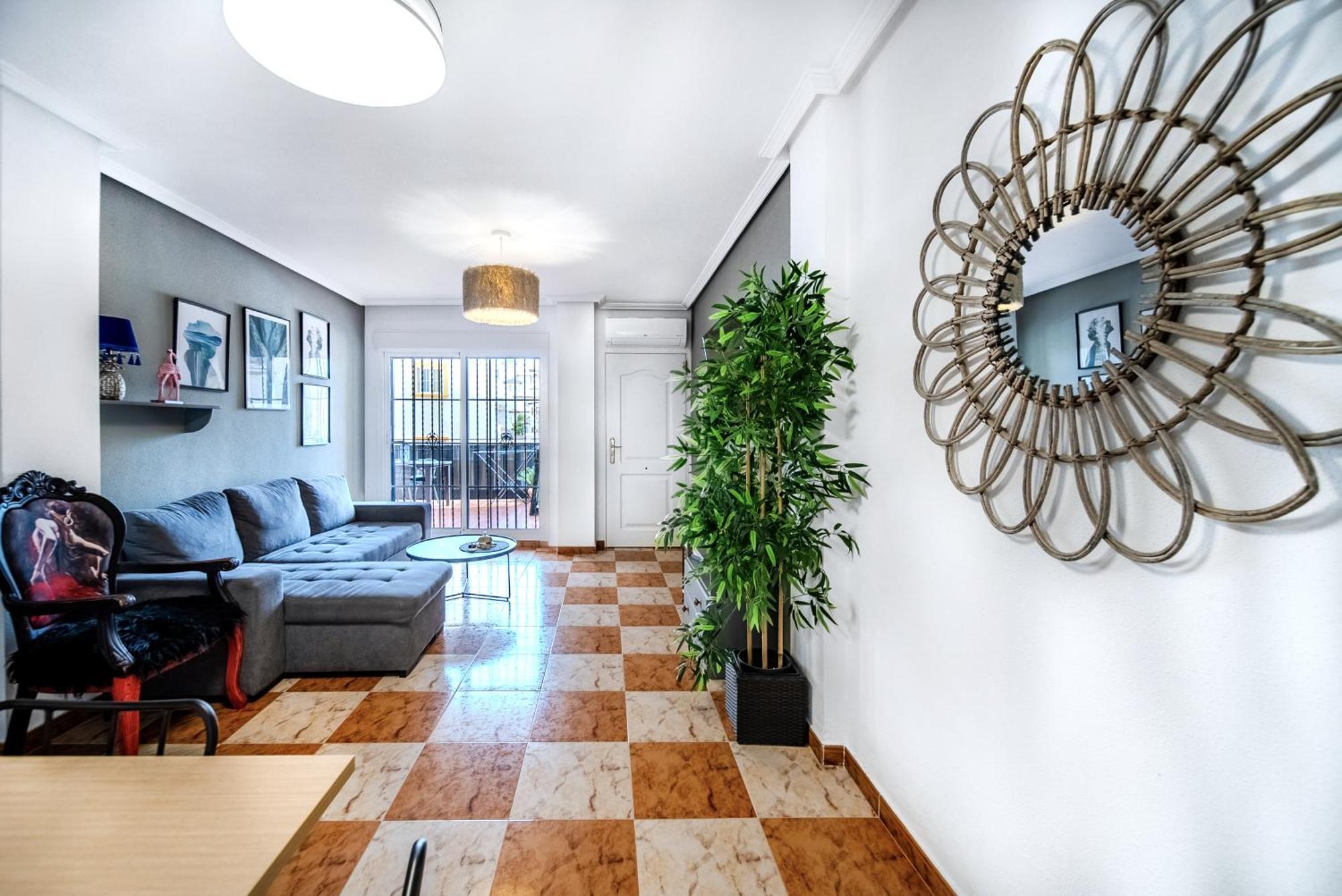 Carlos: Self Check-in Retreat With Pool In Cabo Roig Apartment Dehesa de Campoamor (Orihuela Costa)